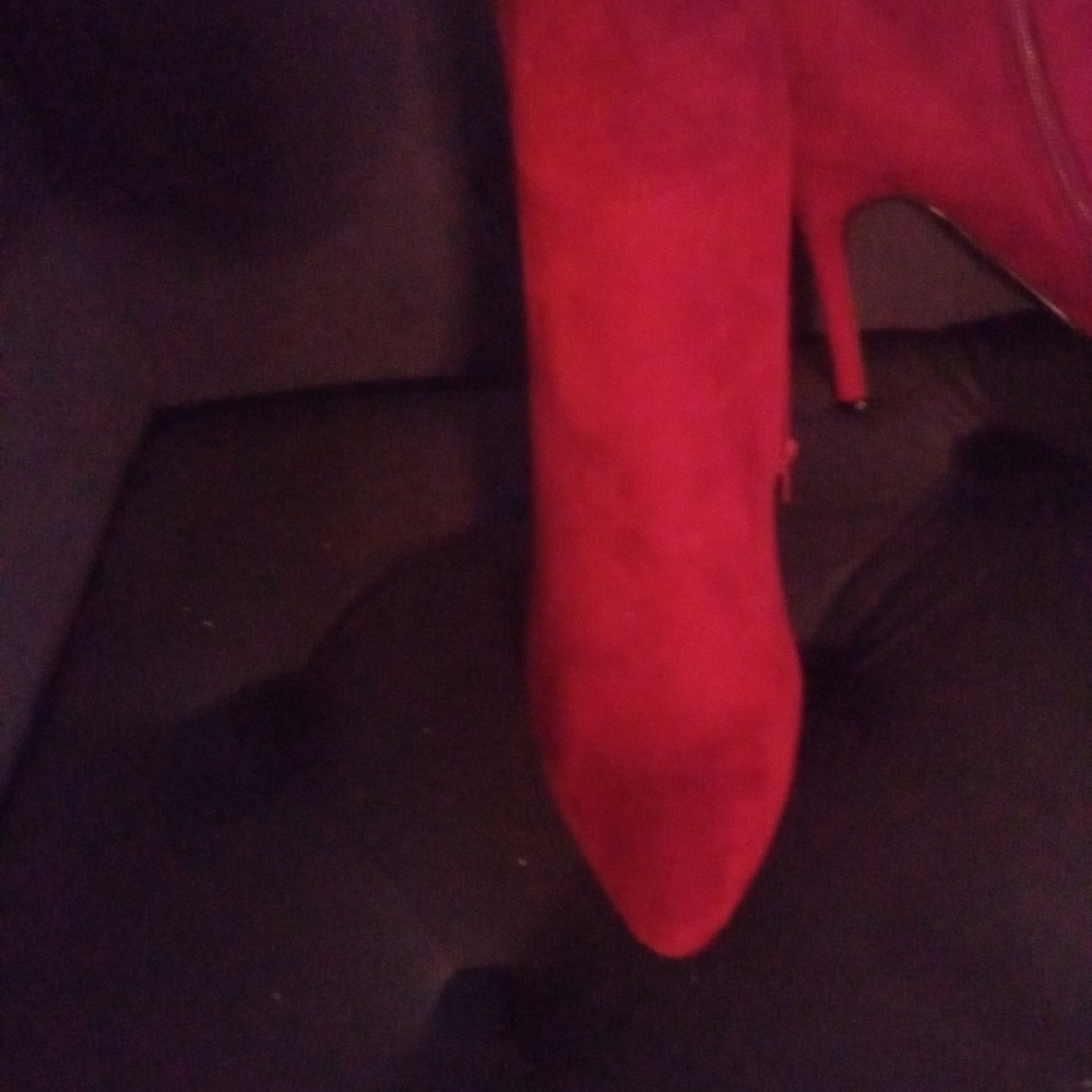 Women's boots size 10